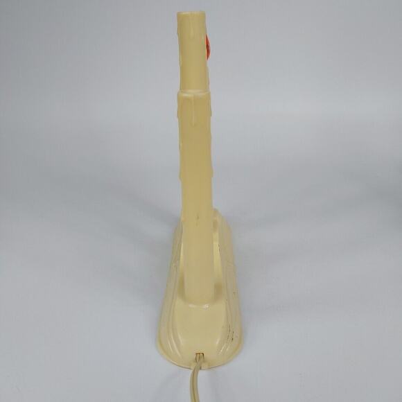 Vintage Christmas Candelabra 3 Electric Light Plastic Drip Window Tested 1 Bulb - Picture 3 of 4
